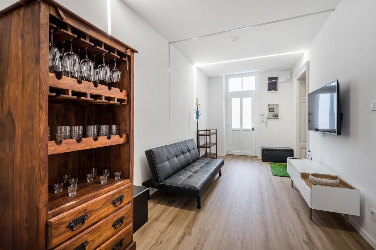 Bpr Stylish Vagabond Apartment With Ac بودابست المظهر الخارجي الصورة